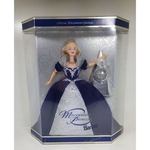 Mattel Barbie Millennium Princess Fashion Doll (24154) with keepsake